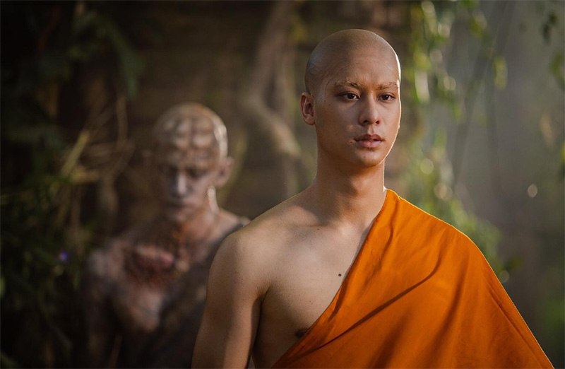 ออกัส วชิรวิชญ์ ประวัติ