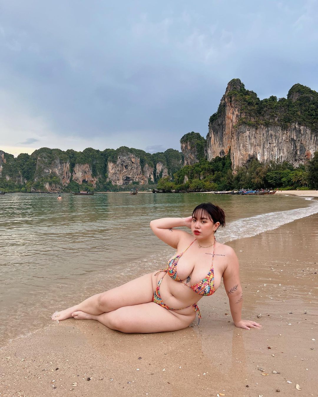 ออม สุพิชญา