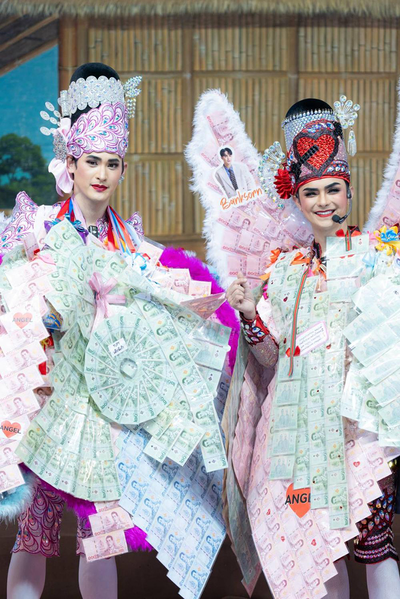 เก้า นพเก้า เล่นลิเกประกบ ศรราม น้ำเพชร แม่ยกแห่คล้องมาลัยแบงก์ล้นคอ