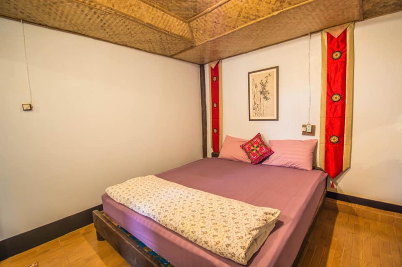 ที่พักบ้านรักไทย แม่ฮ่องสอน