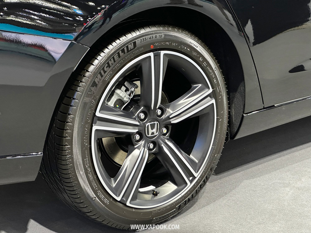 Honda Accord e:HEV 2025