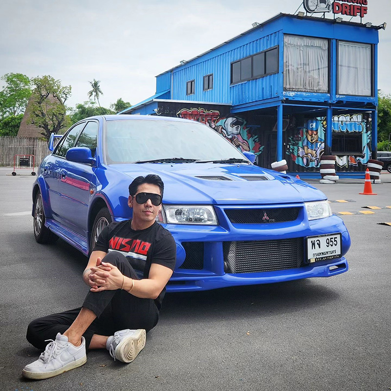 ดีเจเพชรจ้า