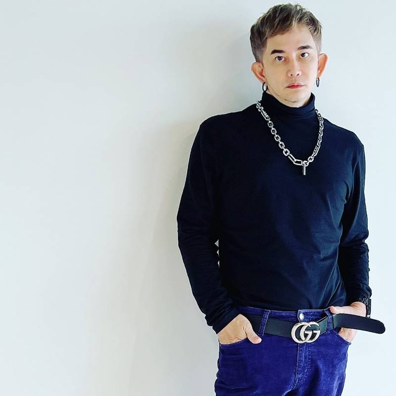 พชร์ อานนท์