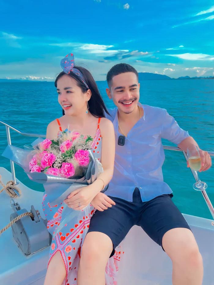 เจนนี่ ยิว