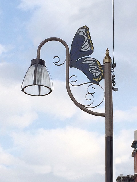 เสาไฟญี่ปุ่น