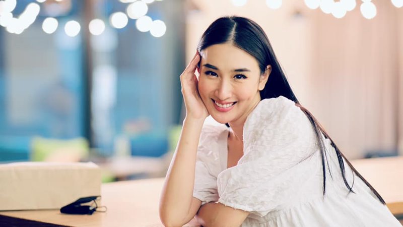 กระติ๊บ ชวัลกร