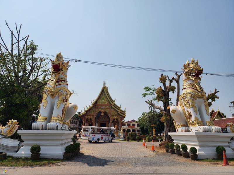 ที่เที่ยวลำพูน