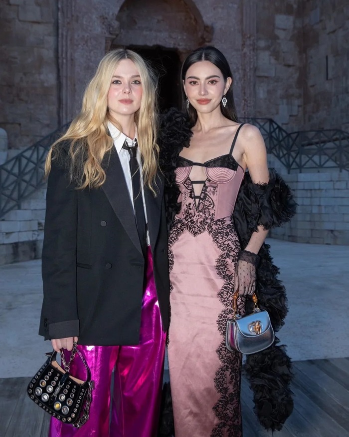 ใหม่ ดาวิกา