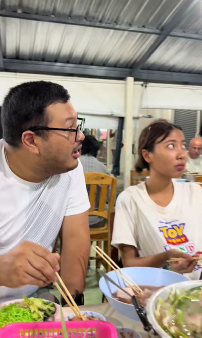 แม่ค้าสวย