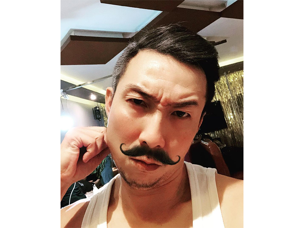 ทรงหนวดเท่ ๆ