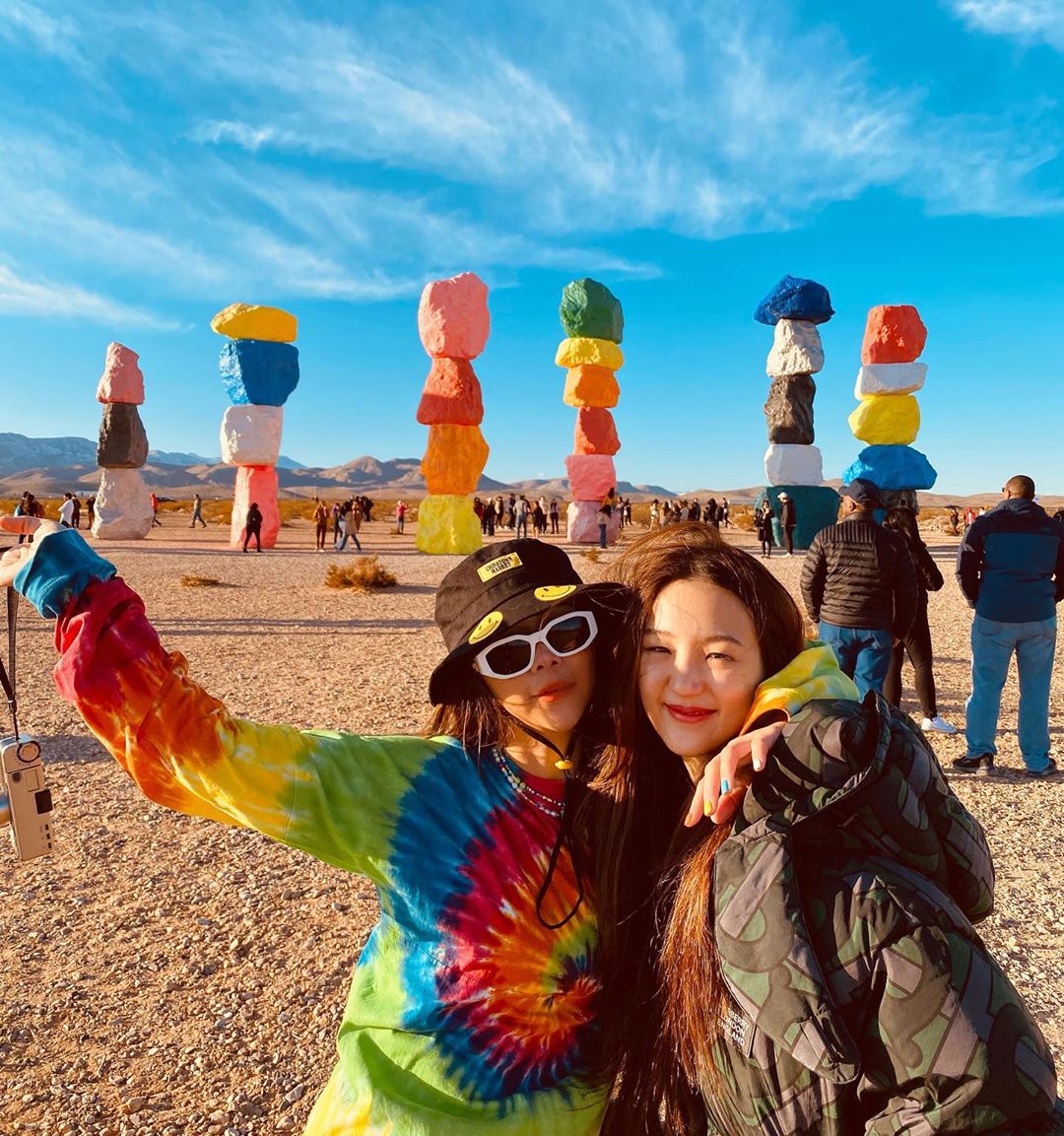 พลอย ชวพร