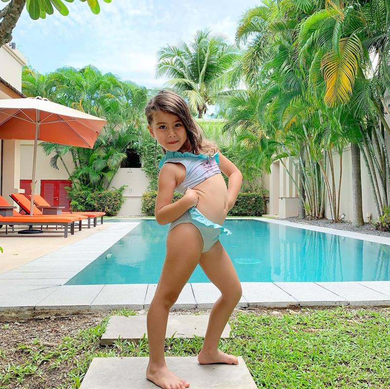 น้องทาเรีย ลูกสาวน้ำฝน