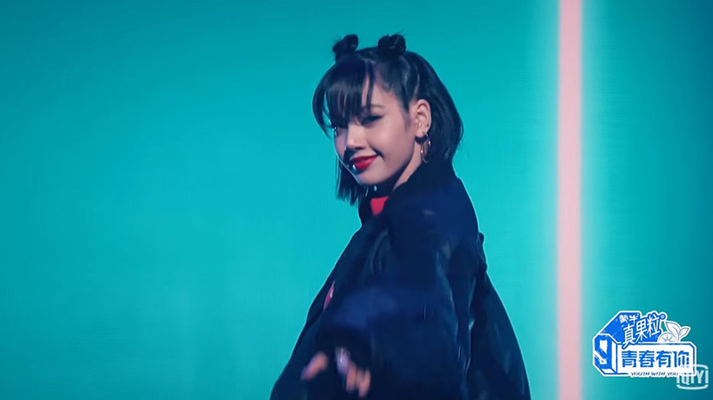 ลิซ่า BLACKPINK 