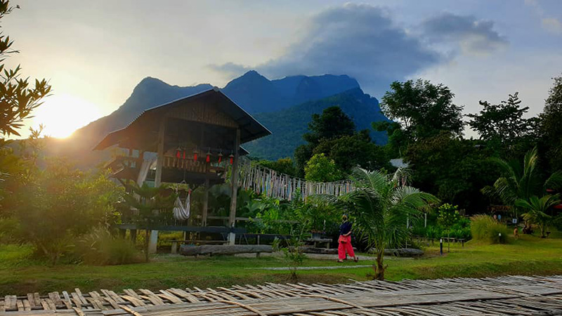 ที่พักวิวทุ่งนา