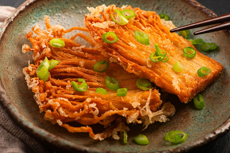 เห็ดเข็มทองทอด วิธีปรุงเห็ดเข็มทองให้ปลอดภัยจากเชื้อลิสทีเรีย