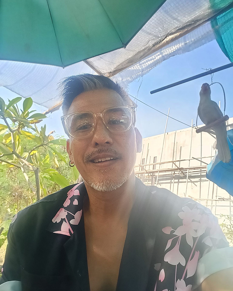 เอ็กซ์ จตุรงค์ อดีตบอยแบนด์ยุค 90 