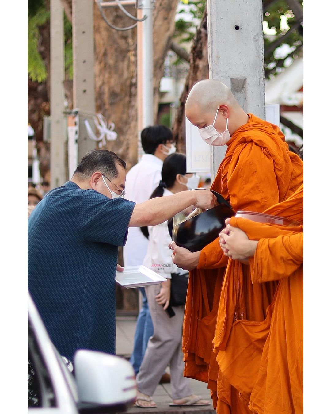 เจมส์ จิรายุ 