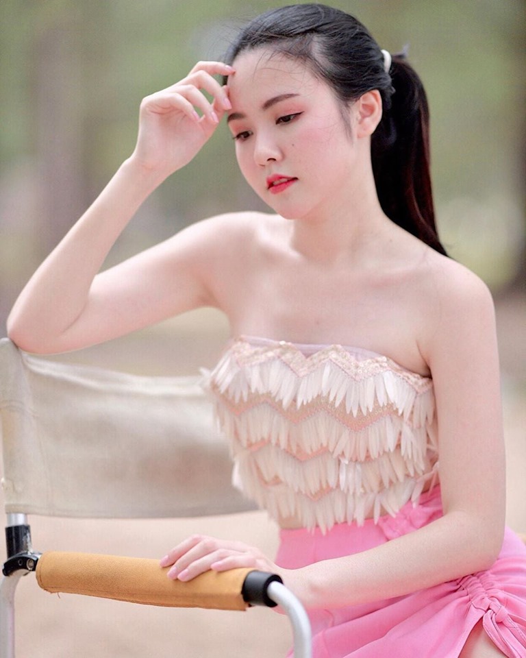 เมย์ พิมพ์ชนก