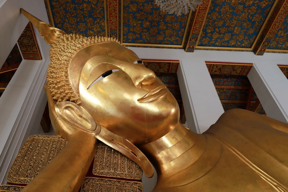 พระนอนเกศทะลุ วัดราชโอรสาราม