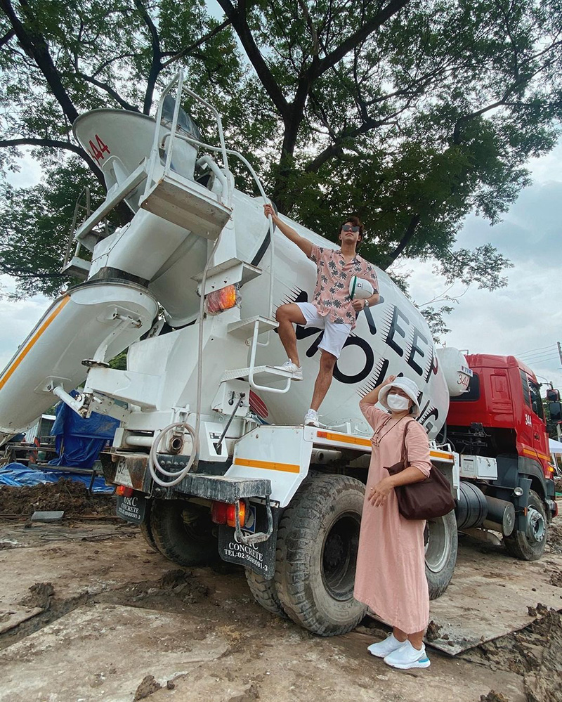 หมู พิมพ์ผกา เปิดบ้านใหม่