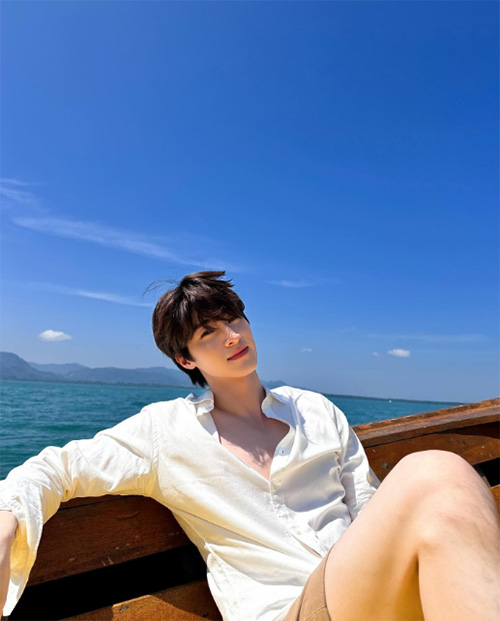 บลู พงศ์ทิวัตถ์ แฟชั่นหน้าร้อน