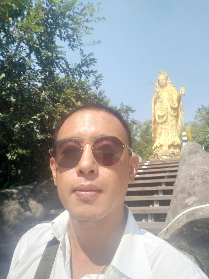 ริว อาทิตย์