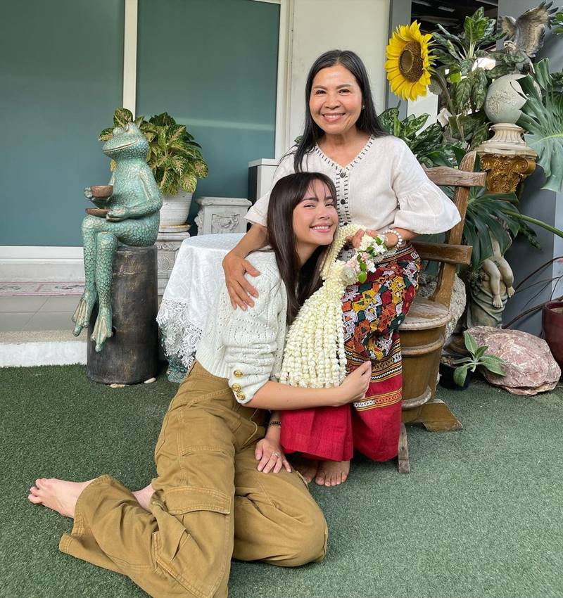  ญาญ่า อุรัสยา, ณเดชน์ คุกิมิยะ