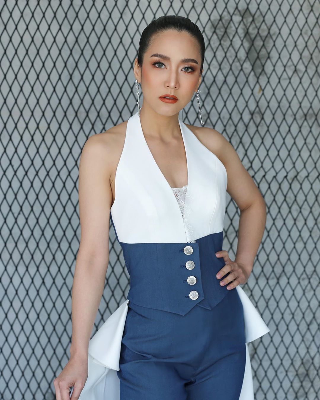 ภาพจาก Instagram jj_akhamsiri