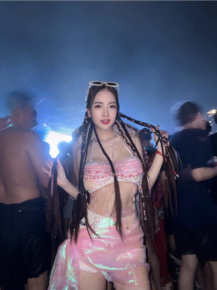 หญิงออน ดวงพร