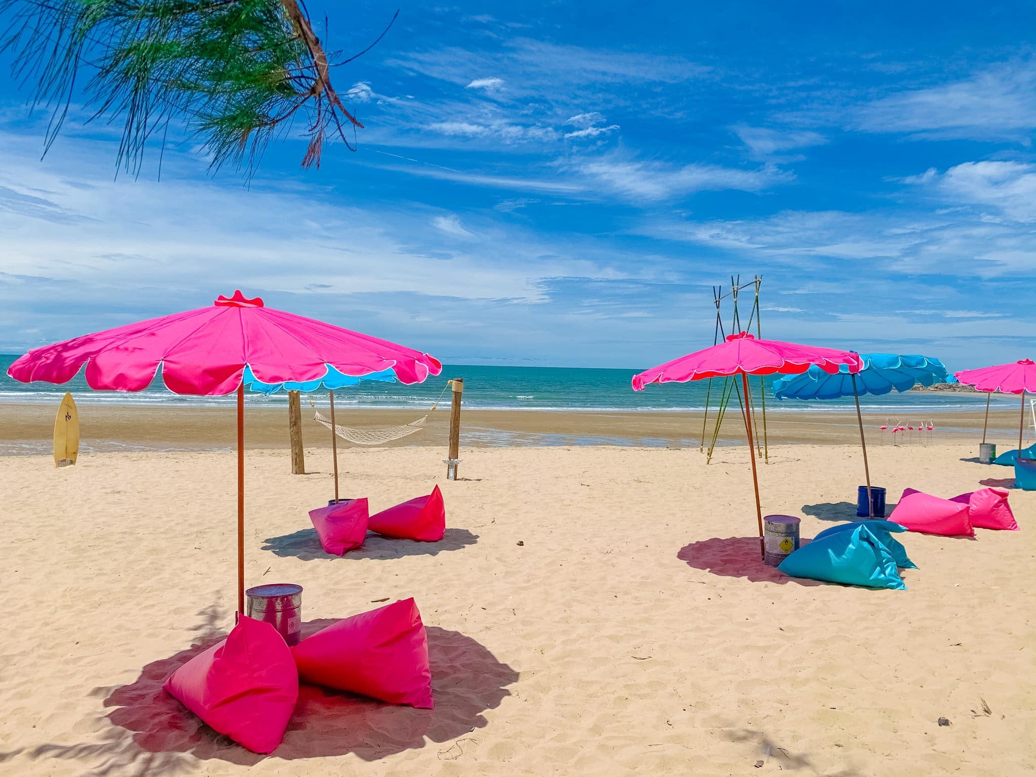 บีชคาเฟ่ ร้านกาแฟริมทะเล