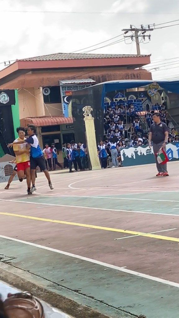 วิ่งผลัด