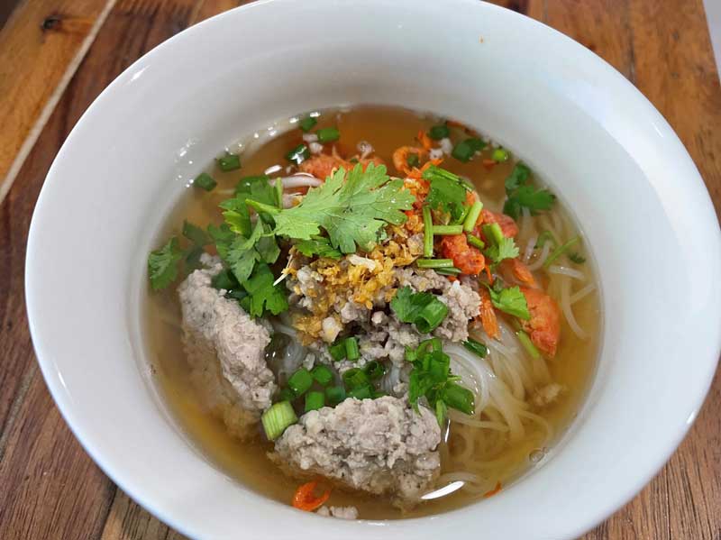 ก๋วยเตี๋ยวน้ำใส
