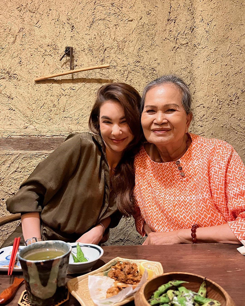 โบว์ เบญจวรรณ 