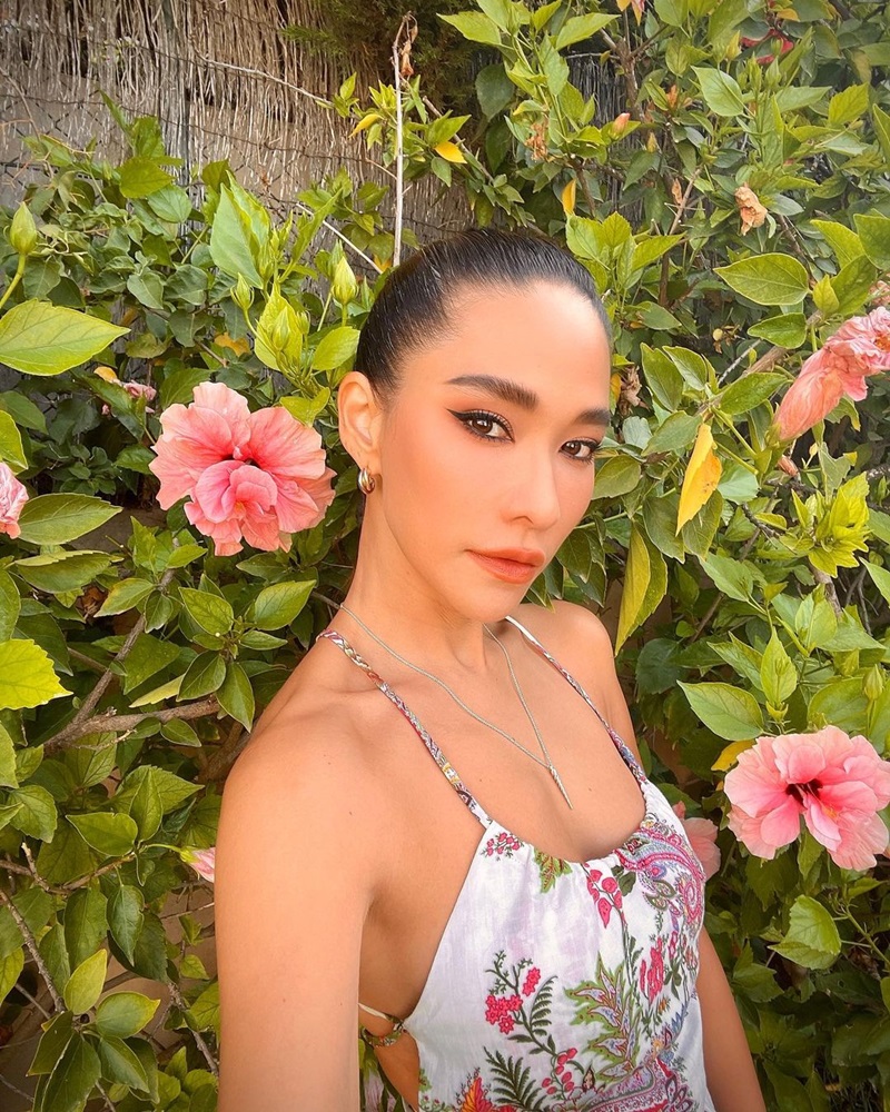 พลอย เฌอมาลย์