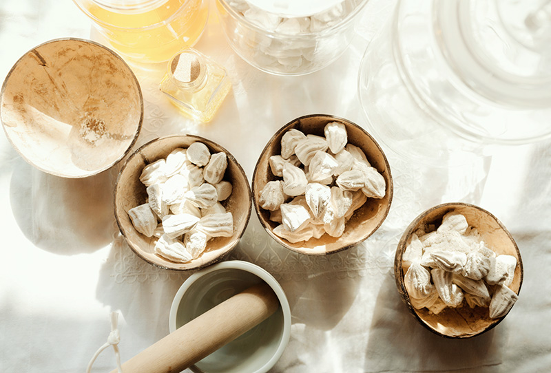 ดินสอพองพอกหน้า