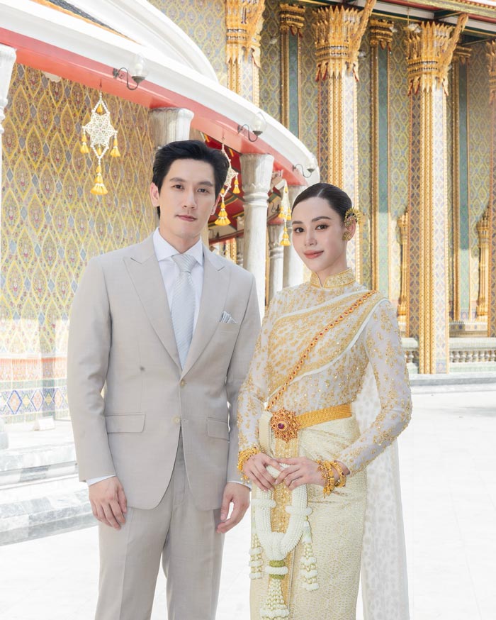ตูน พิมพ์ปวีณ์ ควงแฟนหนุ่ม ทำบุญเสริมสิริมงคล