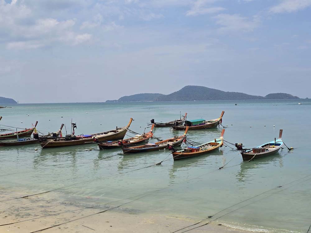 หาดราไวย์