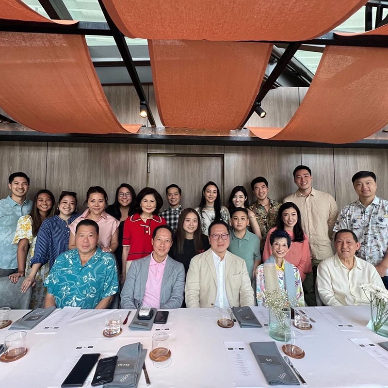 ตั๊ก บงกช เผยภาพอบอุ่น พร้อมหน้าลูก เจ้าสัวบุญชัย