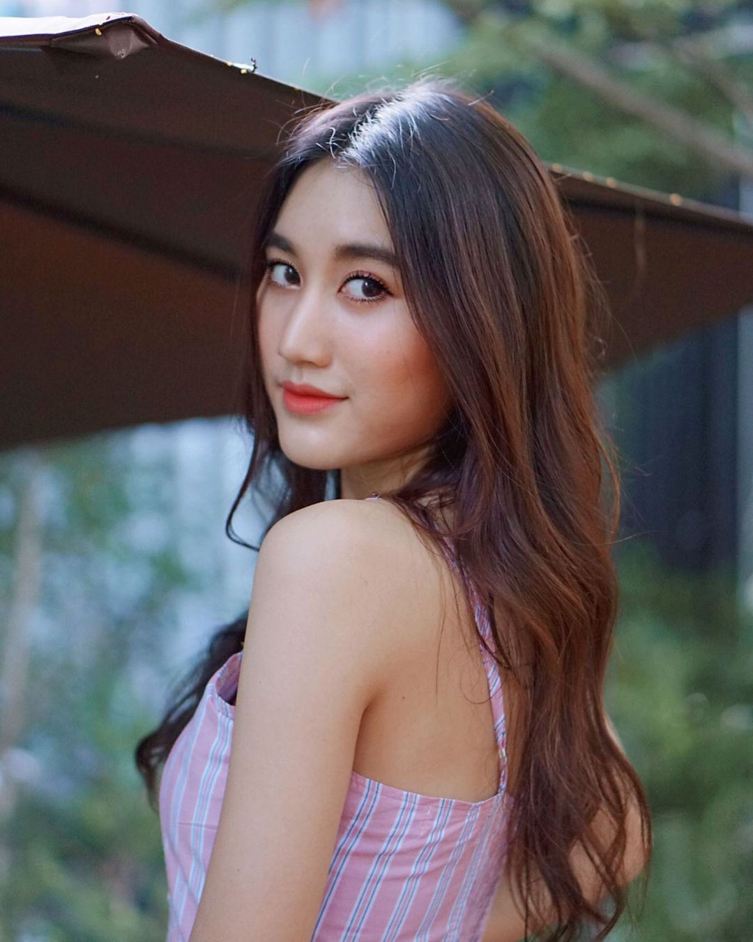 น้องเบส ลูก สมรักษ์ คำสิงห์