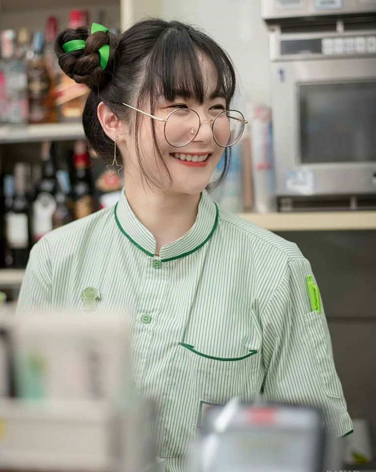 สาวเซเว่น