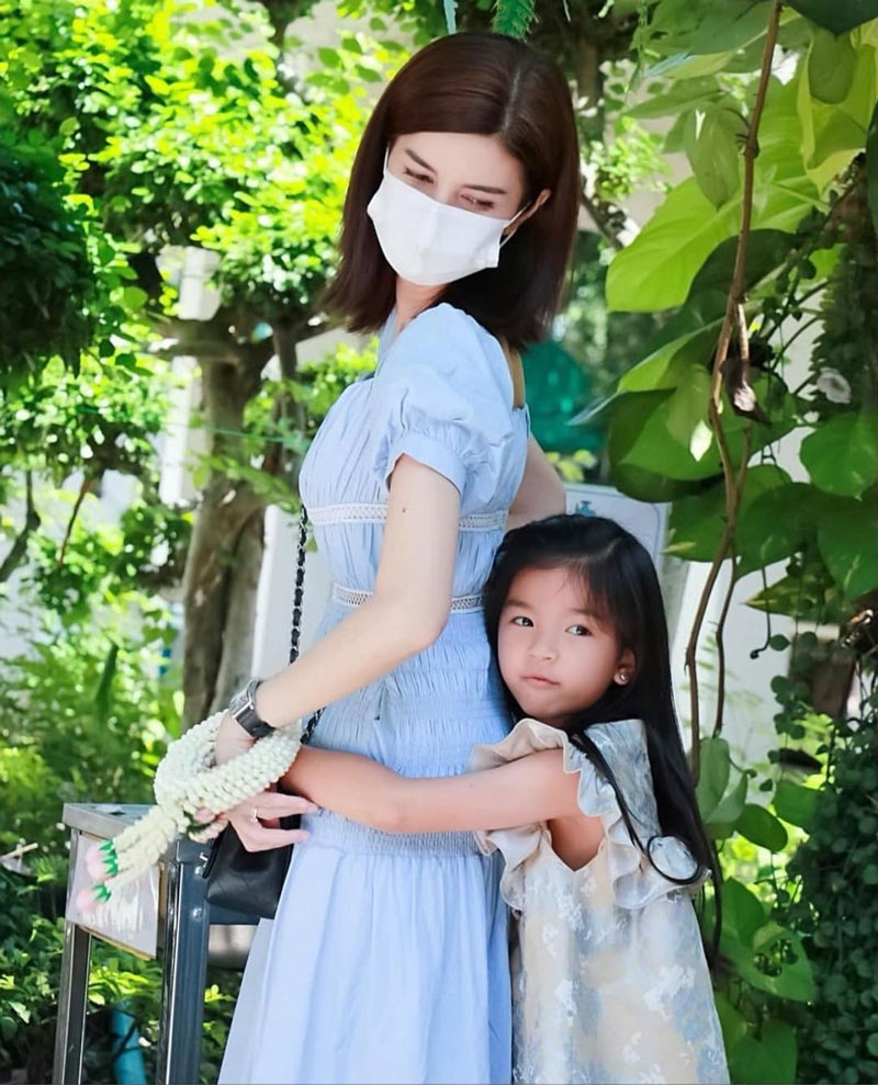 โบว์ แวนด้า น้องมะลิ