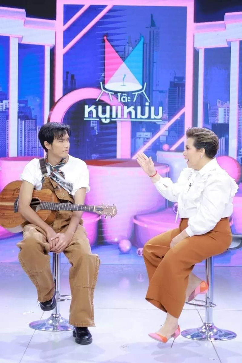 โจอี้ ภูวศิษฐ์ 