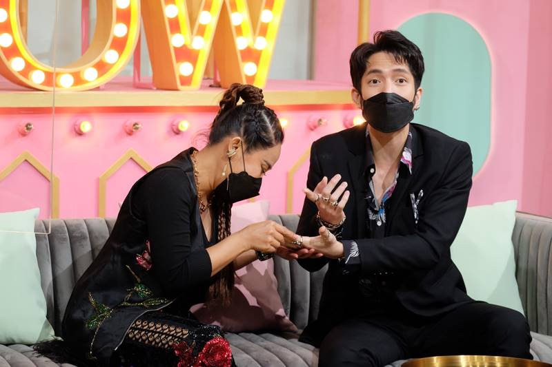 ลาล่า อาร์สยาม, แพน สุรเกียรติ