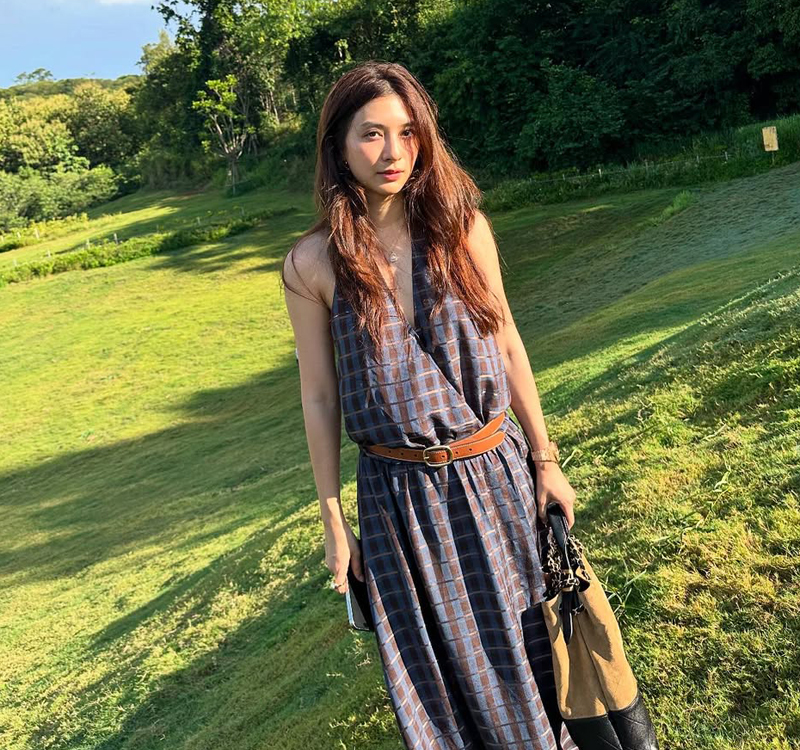 มิว นิษฐา โชว์หุ่นสุดเป๊ะ ควงไฮโซเซนต์ สามีและลูก เที่ยวเขาใหญ่ 