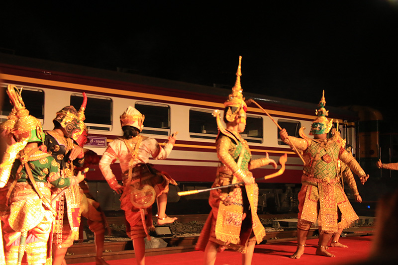 โขน หนุมานร้อยดวงใจ รถไฟกระบินทร์ 100 ปี
