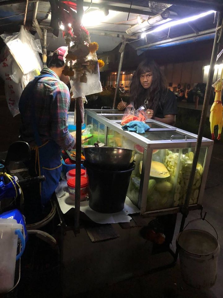 บัวขาว บัญชาเมฆ