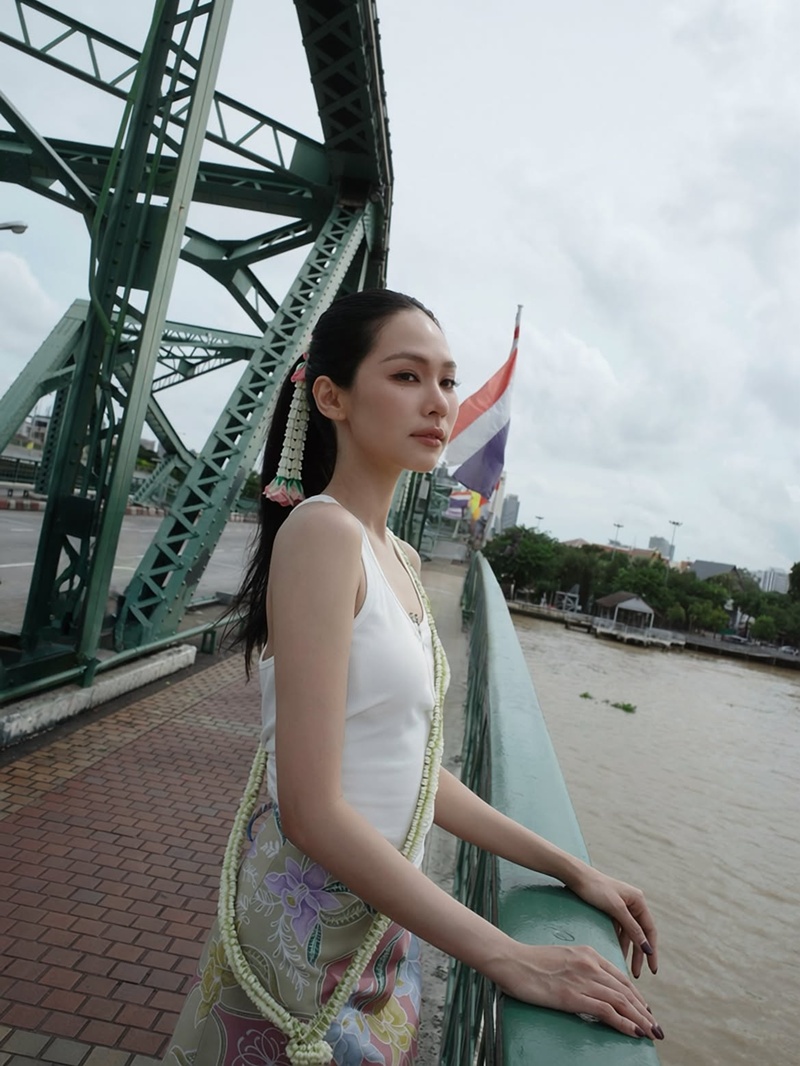 บิ๊นท์ สิรีธร