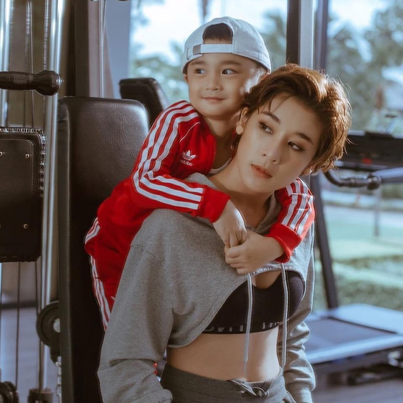 เอ พสิน แตงกวา จิราพร