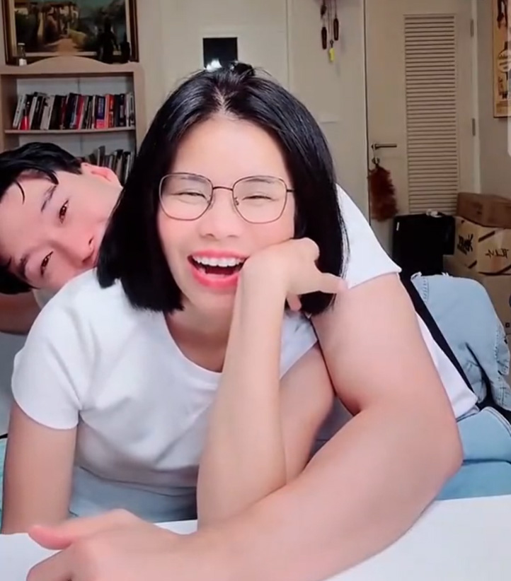 รุ้ง หยวน