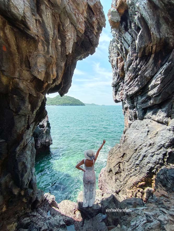 เกาะสีชัง